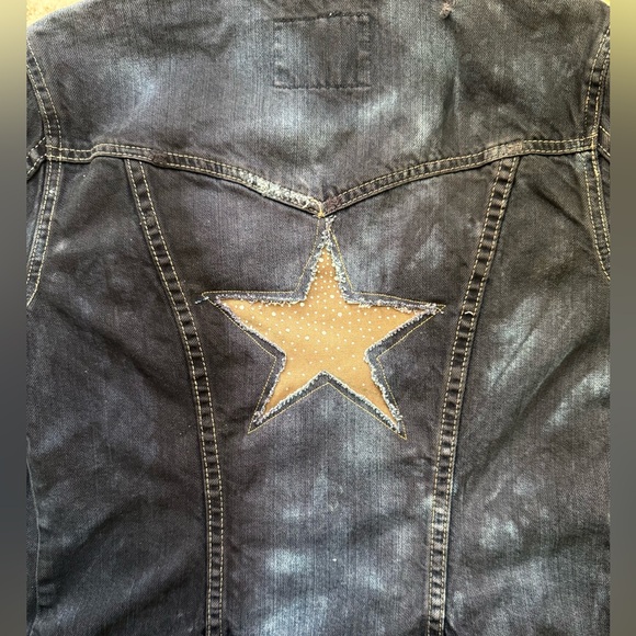 Aeropostale Rhinestone Star Patched Reworked Distressed Blue Black Denim Jacket - Picture 8 of 11